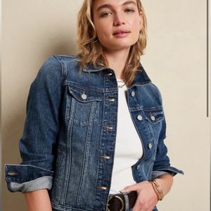 Banana Republic - Classic dark blue denim jacket